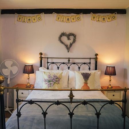 Michouat Chambre D'Hotes Vidou Ngoại thất bức ảnh