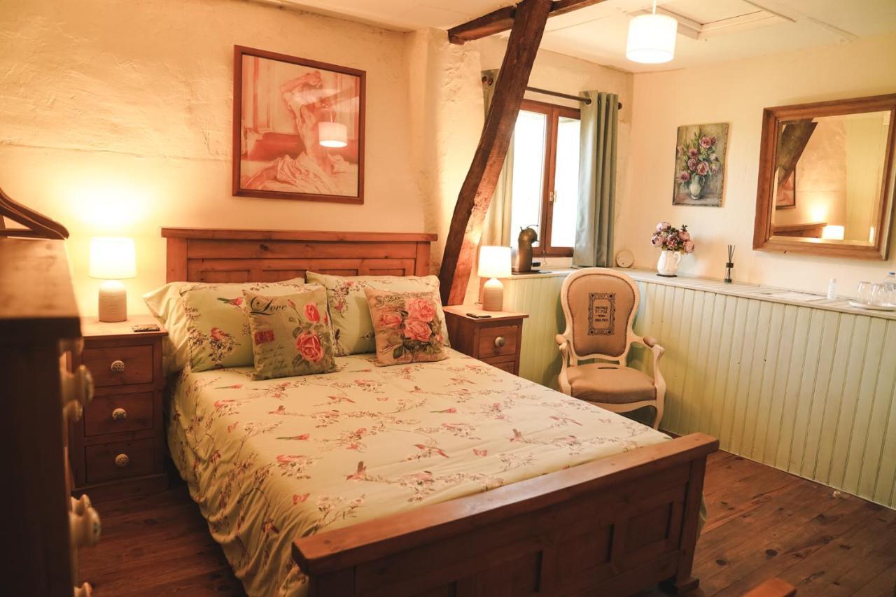 Michouat Chambre D'Hotes Vidou Ngoại thất bức ảnh